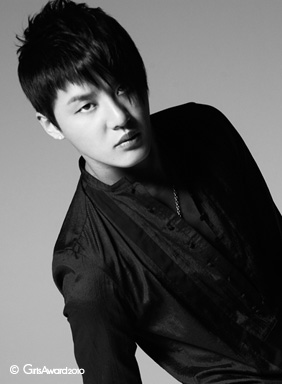 XIAH junsu