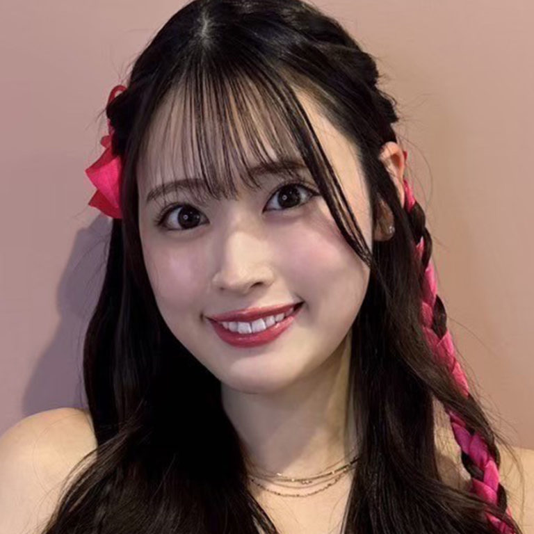 小崎凛奈(RoLuANGEL)